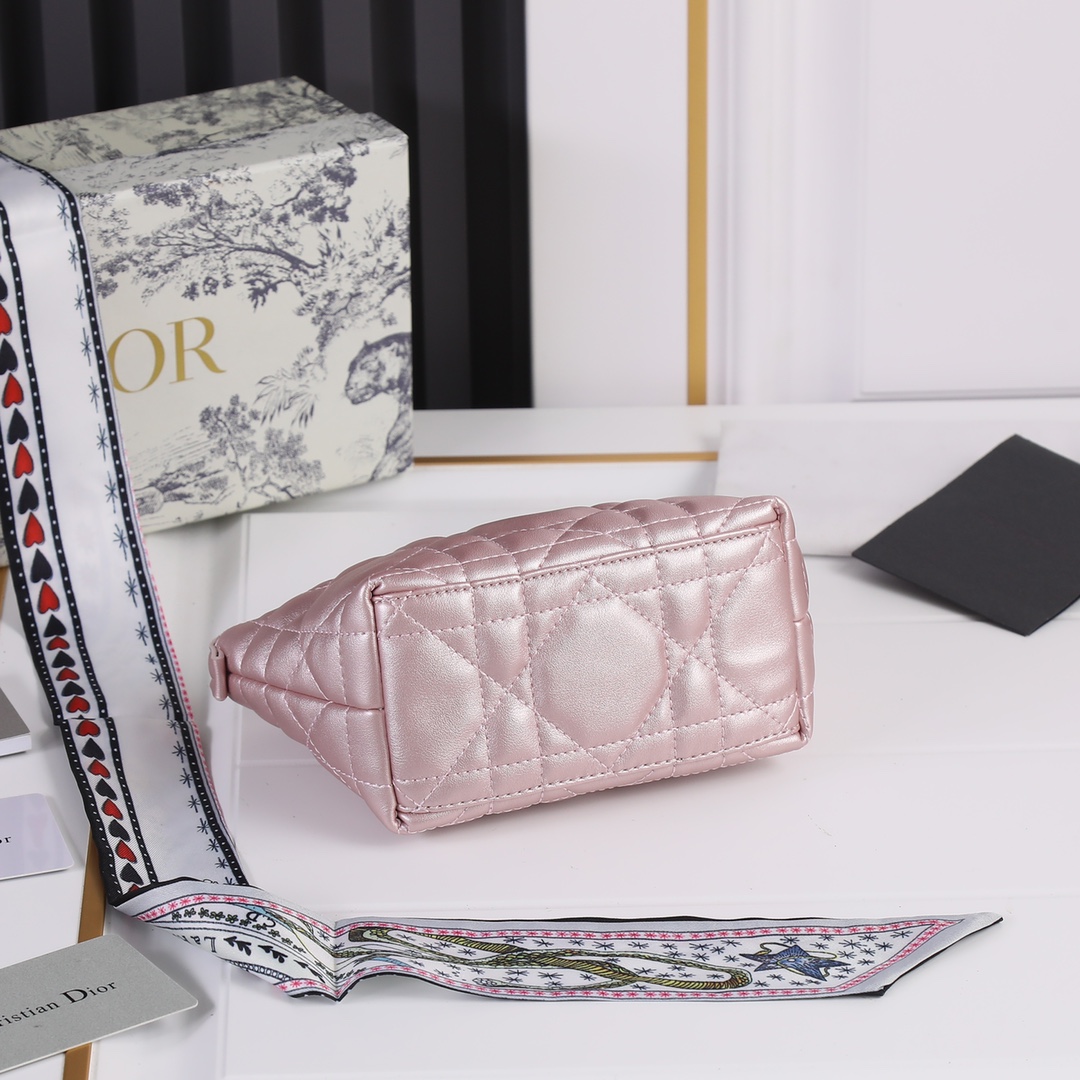 Replica Dior Small Drtravel Nomad Pouch - Image 13