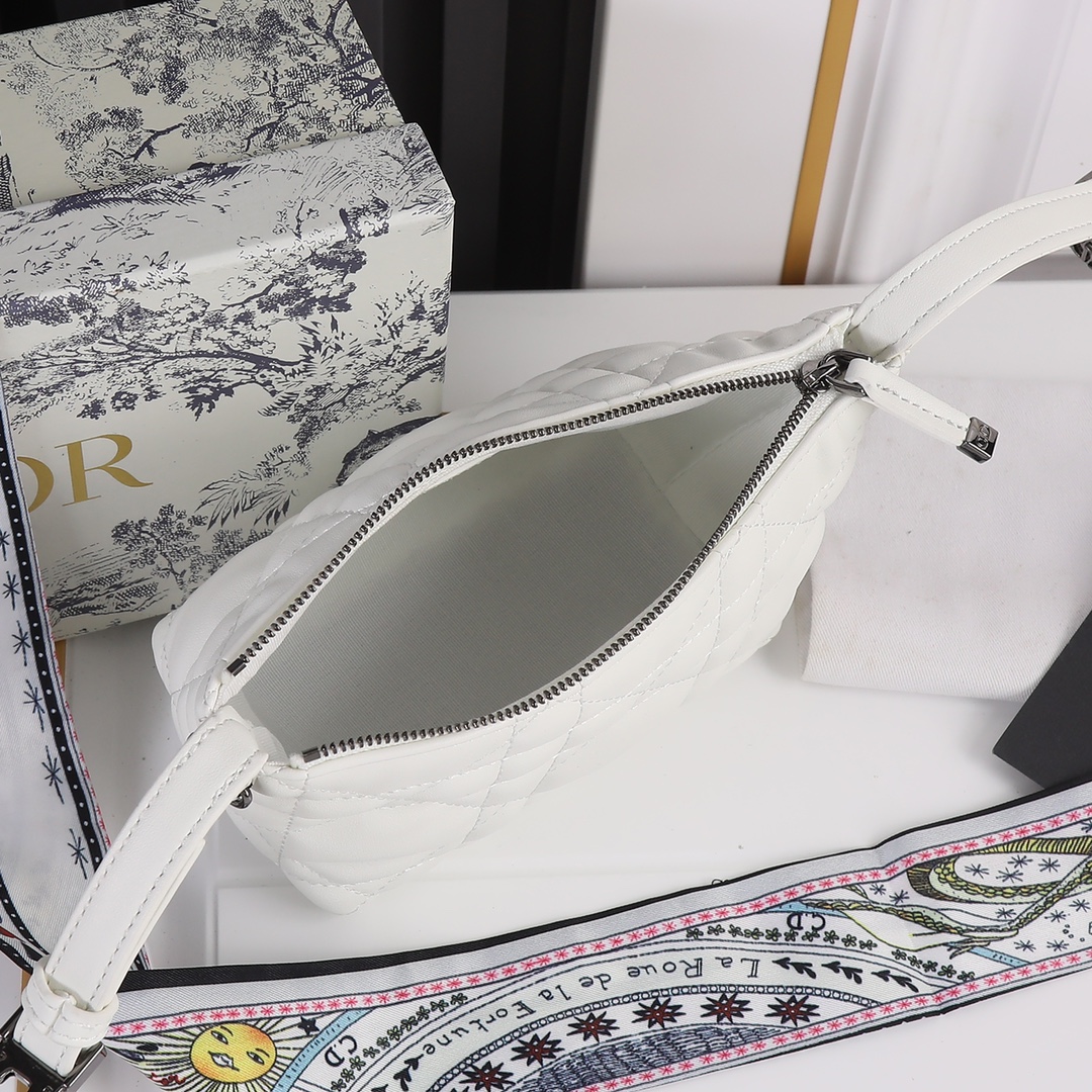 Replica Dior Small Drtravel Nomad Pouch - Image 20