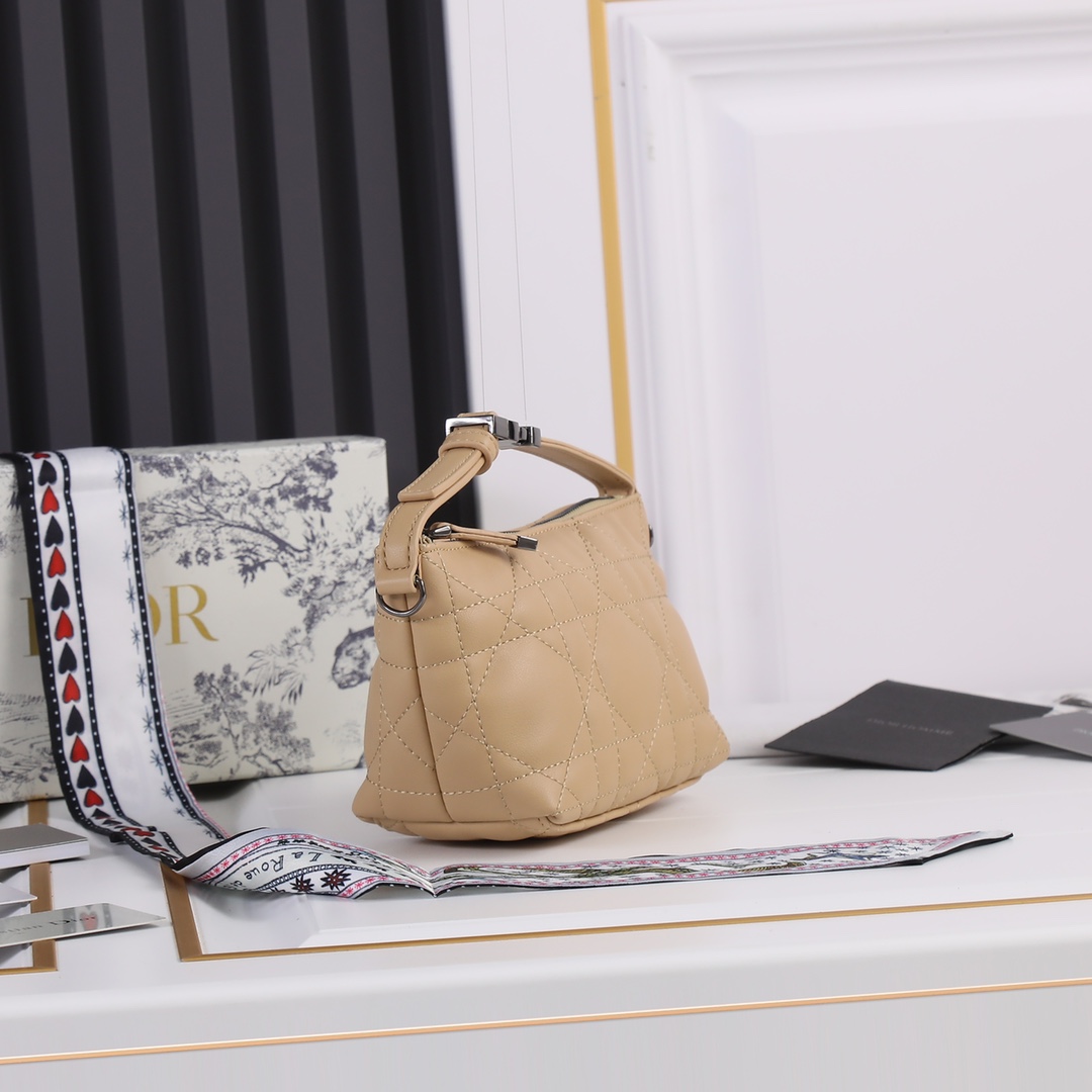 Replica Dior Small Drtravel Nomad Pouch - Image 22