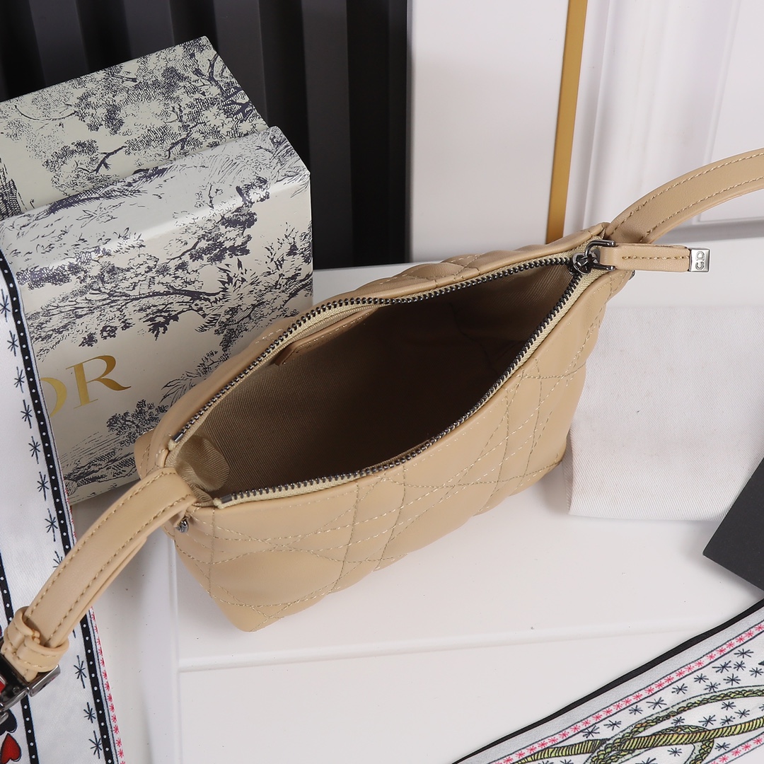 Replica Dior Small Drtravel Nomad Pouch - Image 25