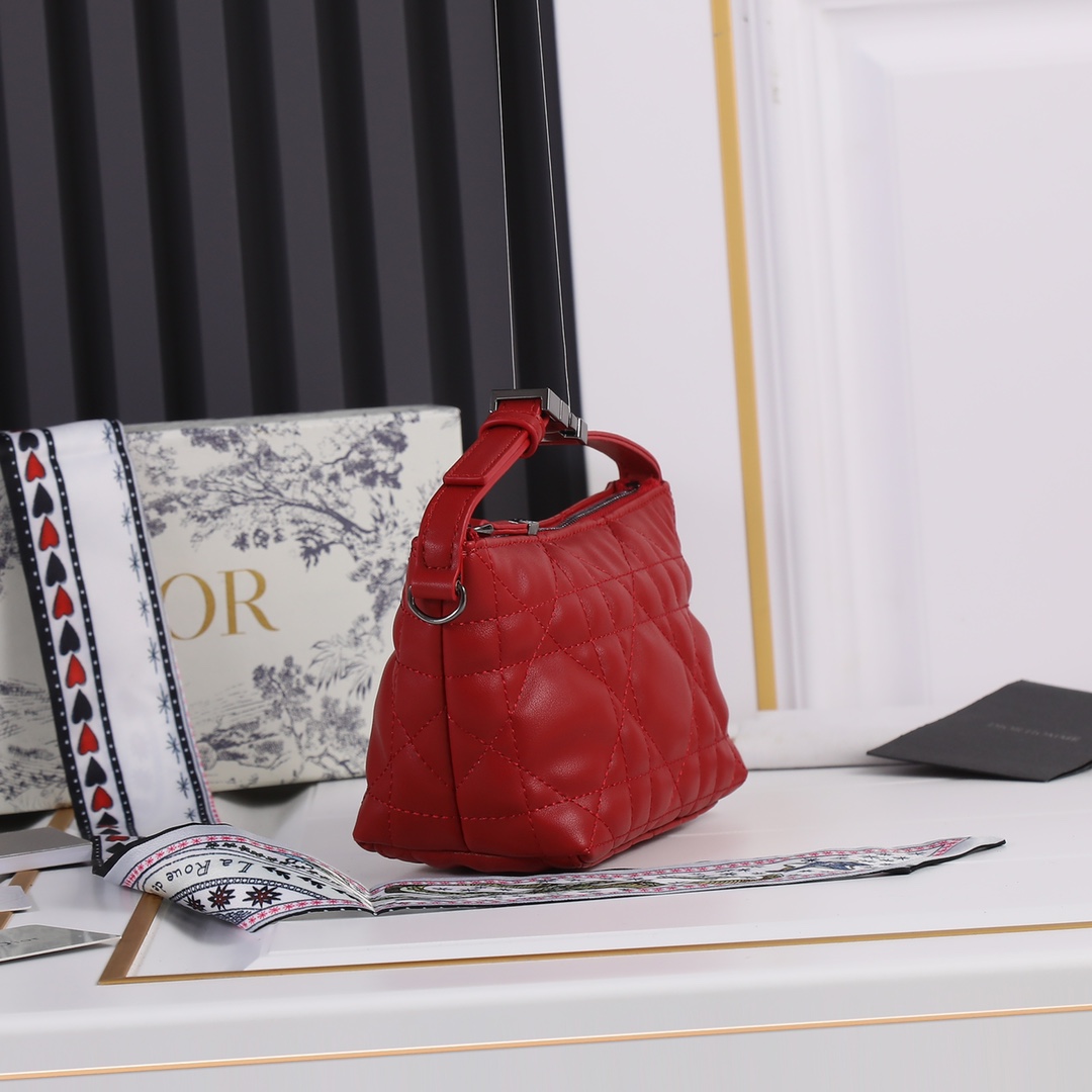 Replica Dior Small Drtravel Nomad Pouch - Image 27