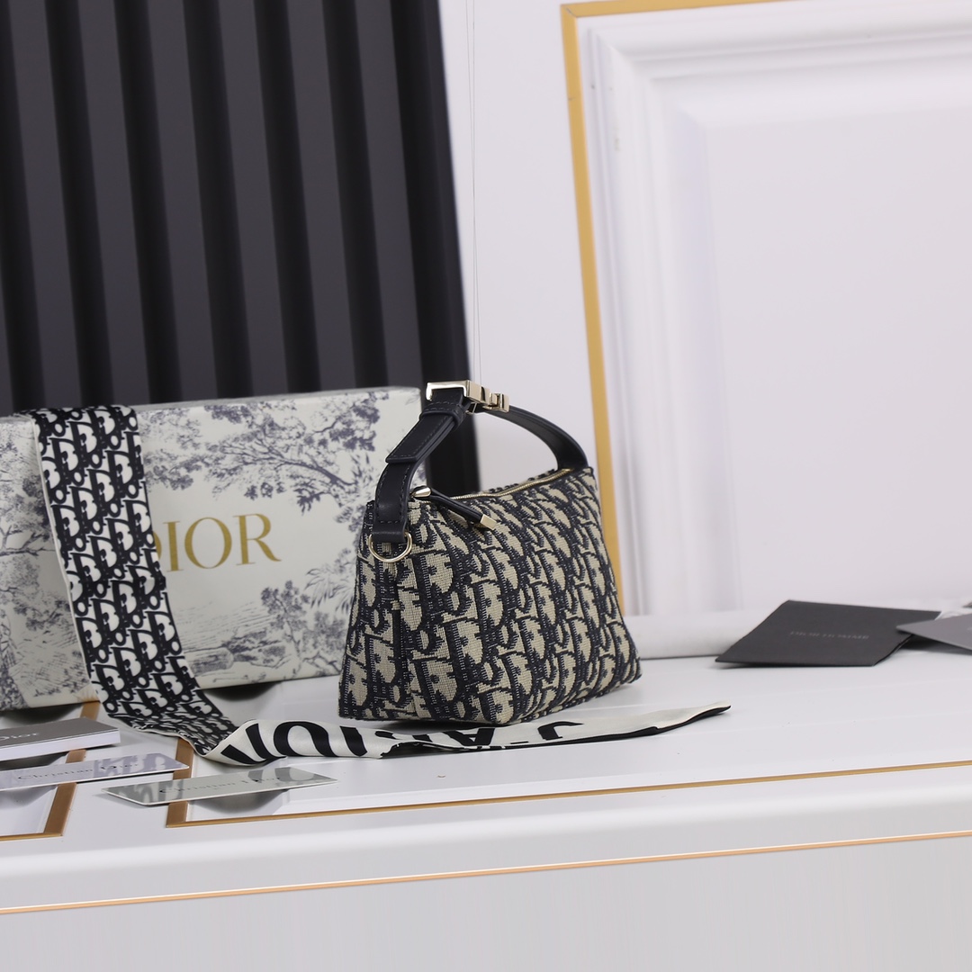 Replica Dior Small Drtravel Nomad Pouch - Image 7