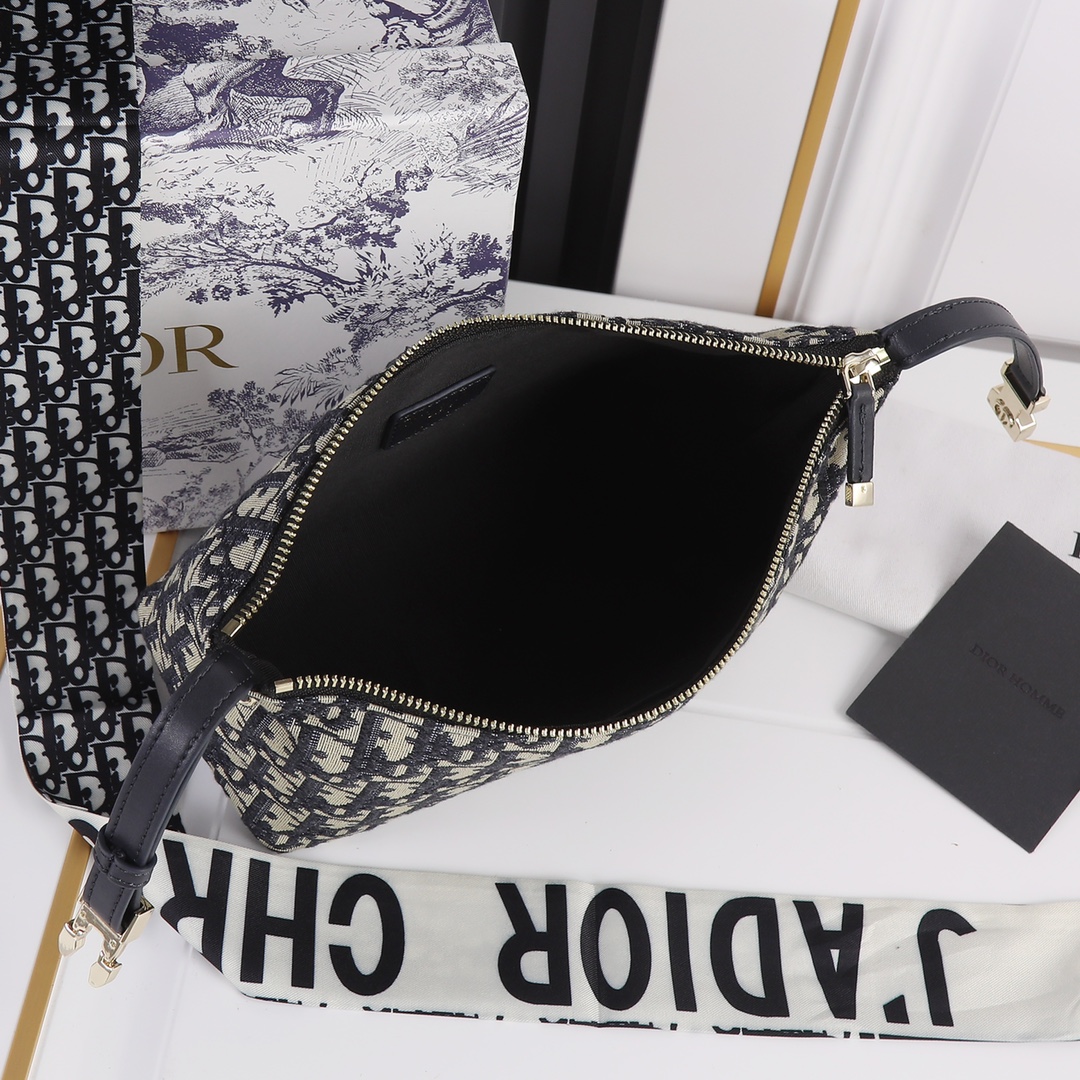 Replica Dior Medium Drtravel Nomad Pouch - Image 11
