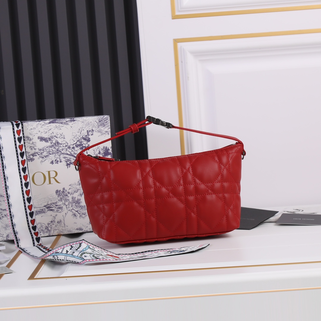 Replica Dior Medium Drtravel Nomad Pouch - Image 27