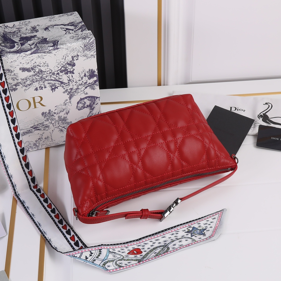 Replica Dior Medium Drtravel Nomad Pouch - Image 29