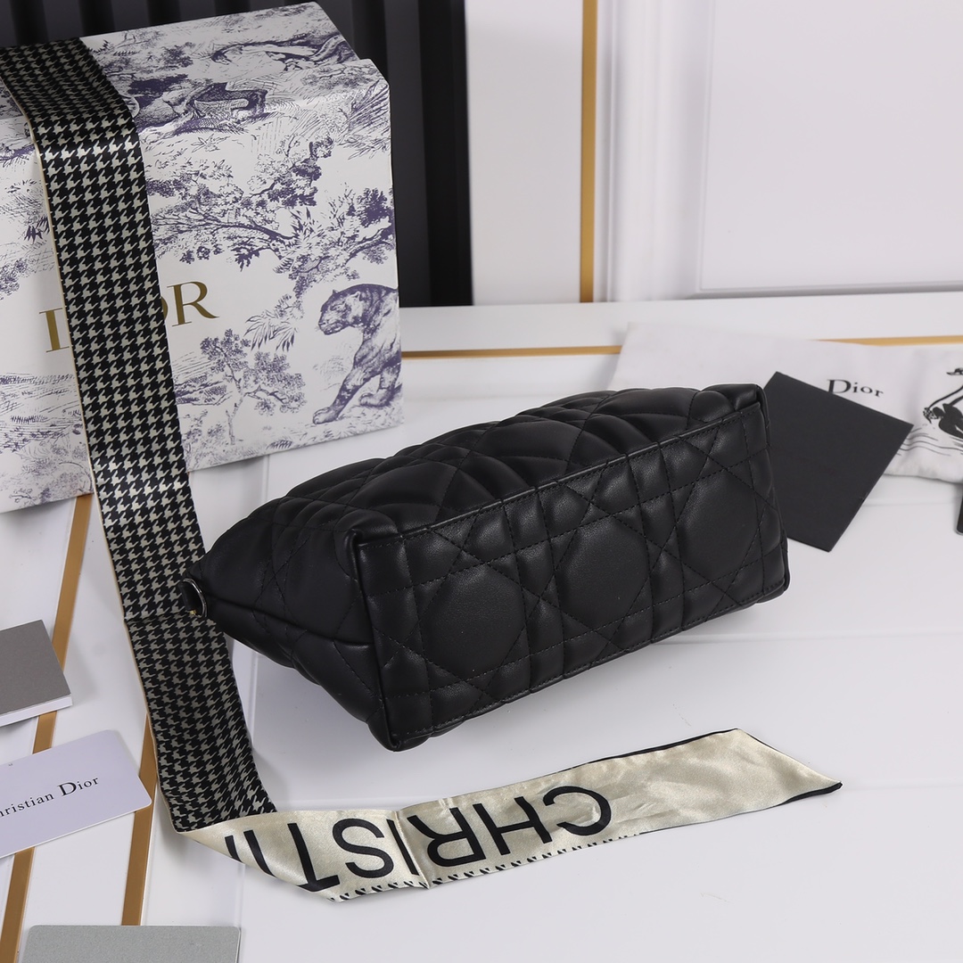 Replica Dior Medium Drtravel Nomad Pouch - Image 5