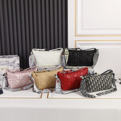 Replica Dior Medium Drtravel Nomad Pouch