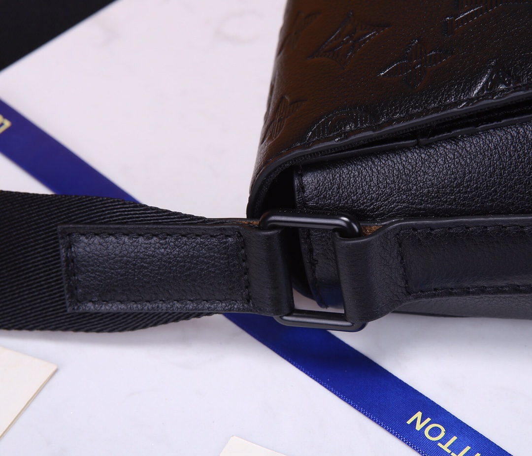 Replica Louis Vuitton Aaa-Sprinter Messenger M44729 - Image 6