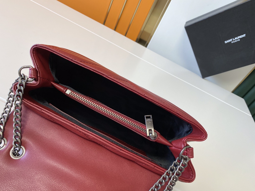 Replica Ysl Loulou Small Bag In Matelasse “Y” Leather- Black/Beige/Red - Image 24