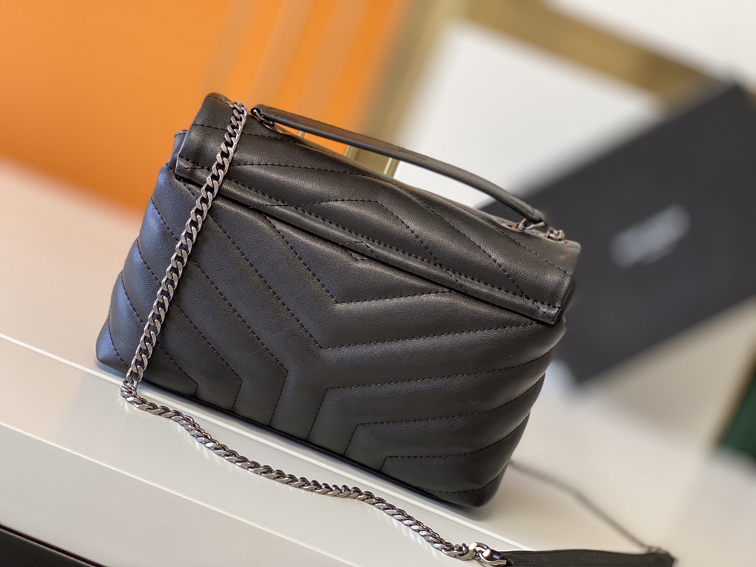 Replica Ysl Loulou Small Bag In Matelasse “Y” Leather- Black/Beige/Red - Image 7