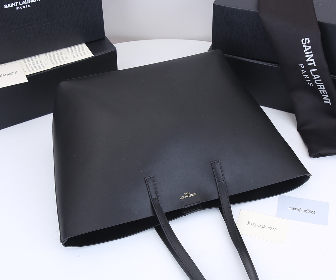 Replica Ysl Bold East/West Shopping Bag In Grained Leather - Image 7