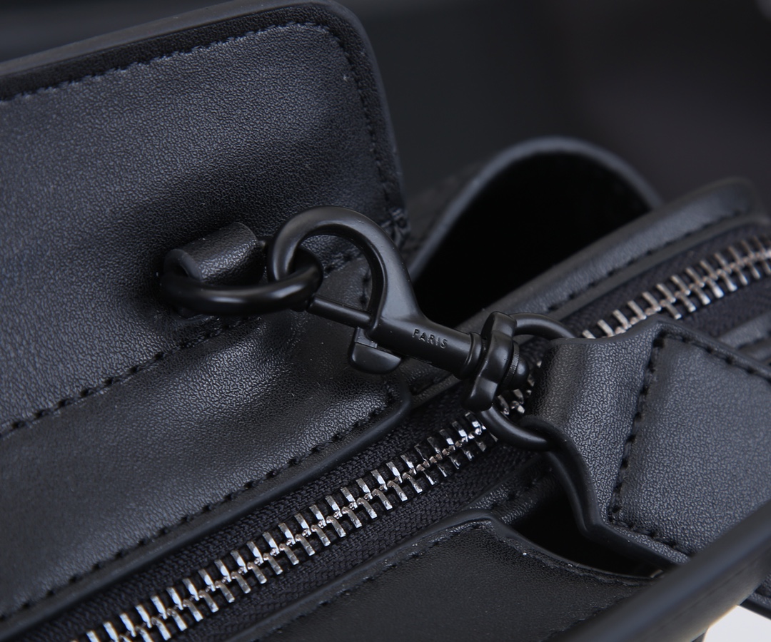 Replica Ysl Monogram Cabas Downtown Leather Bag - Image 5