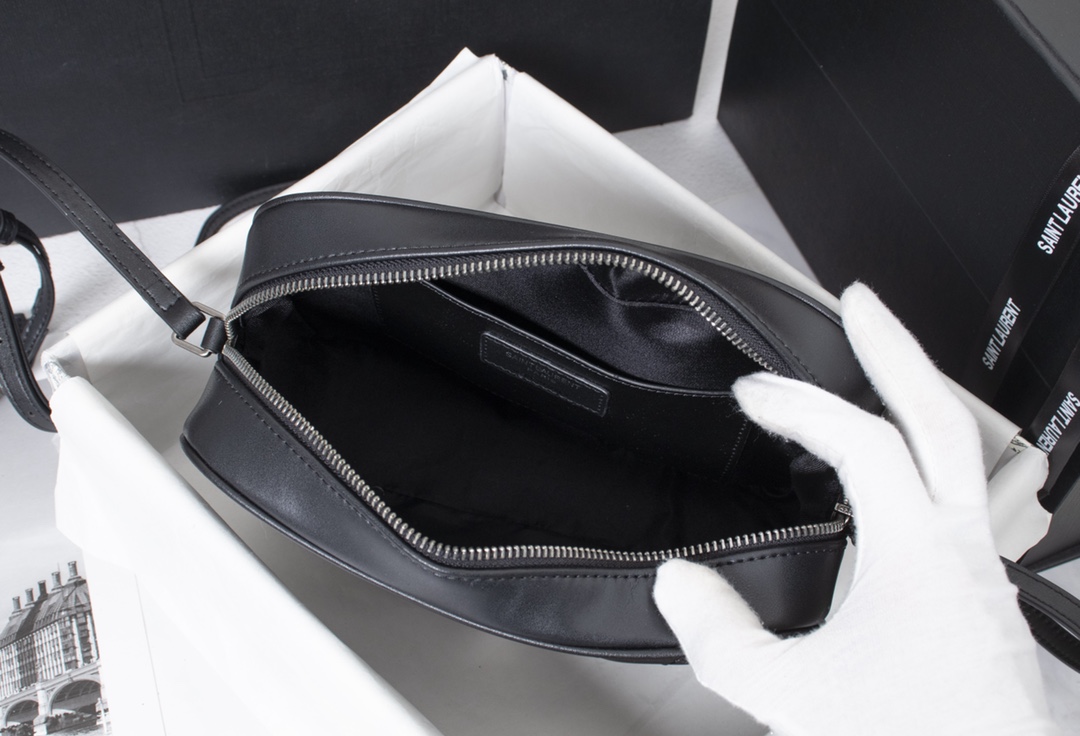 Replica Ysl Lou Camera Bag In Quilted Leather- Black/Silver - Image 10
