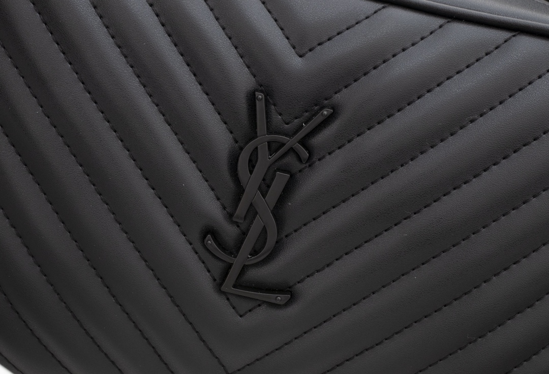 Replica Ysl Lou Camera Bag In Quilted Leather- Black/Silver - Image 4