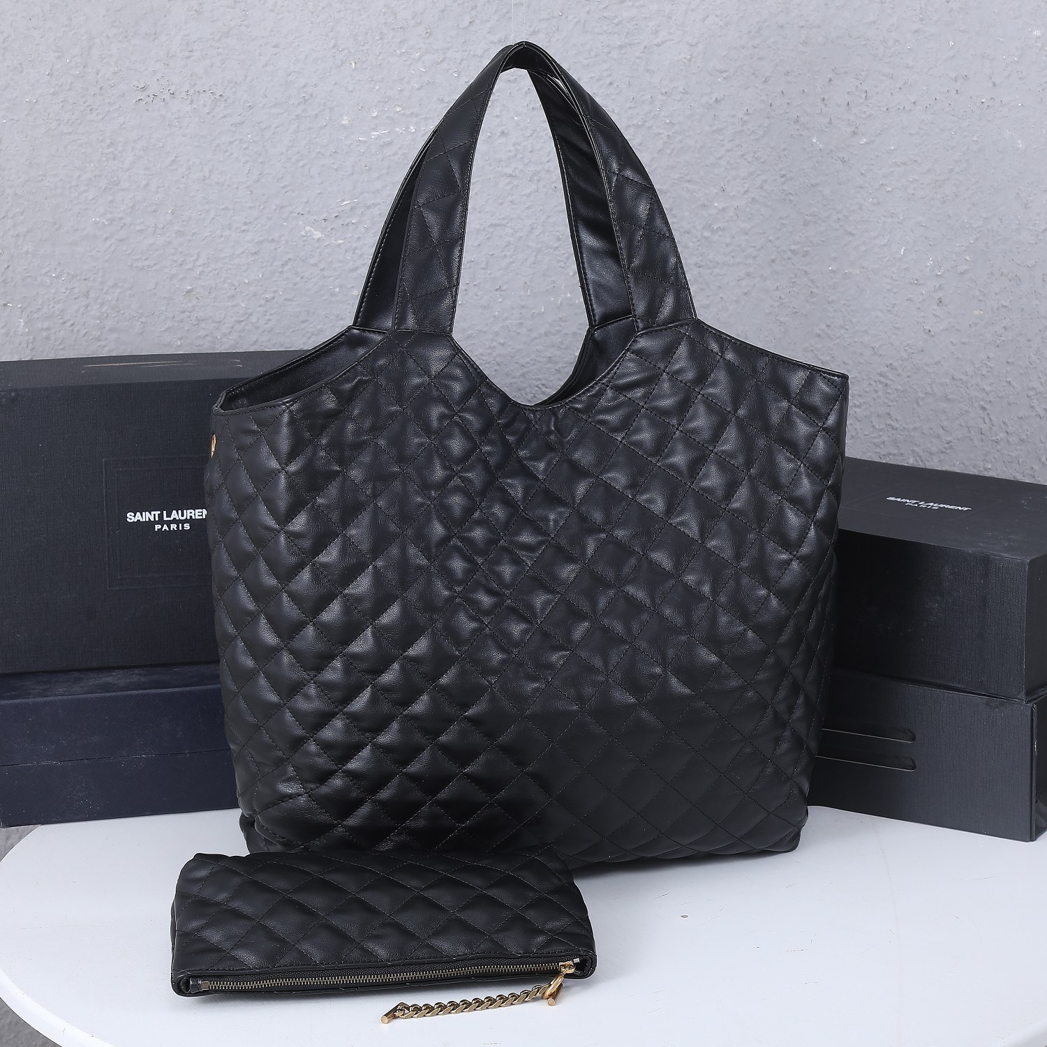 Replica Ysl Aaa-Icare Maxi Shopping Bag With Wallet - Image 4