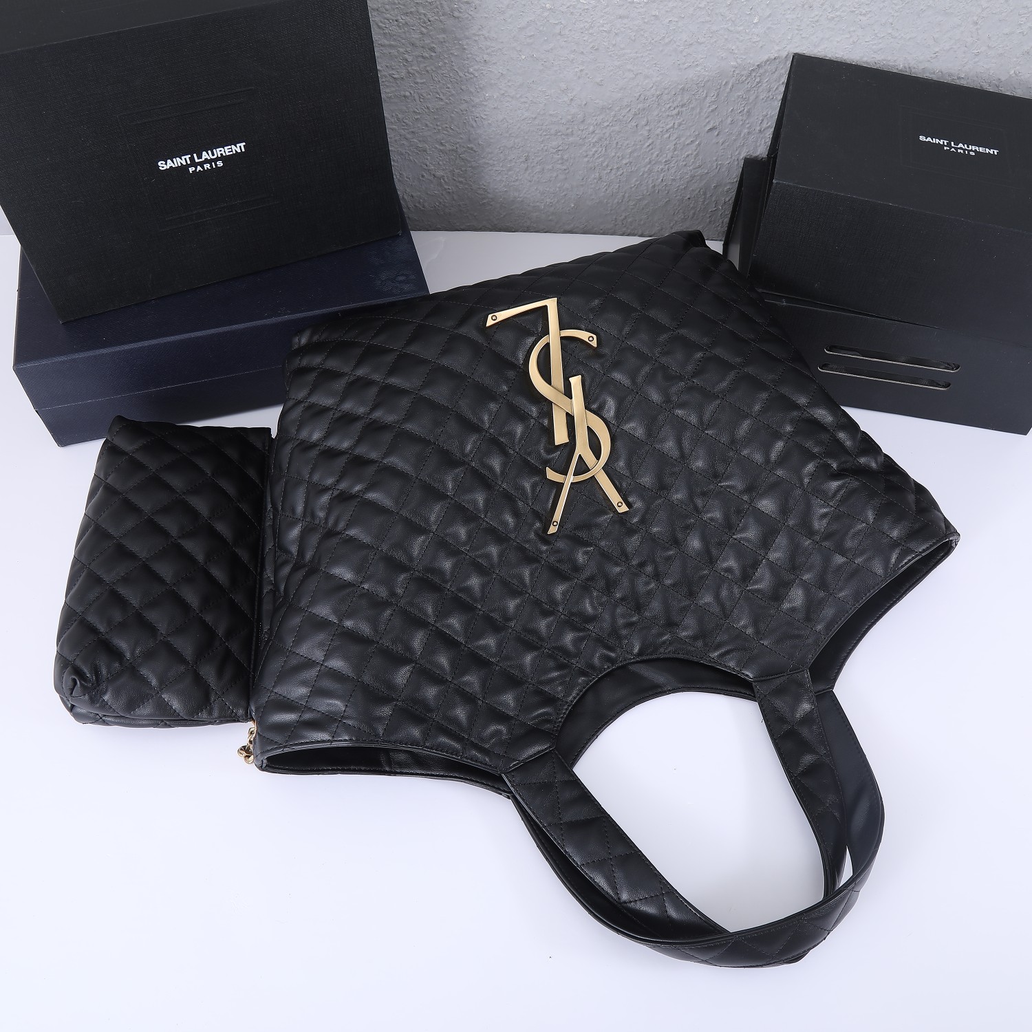 Replica Ysl Aaa-Icare Maxi Shopping Bag With Wallet - Image 5