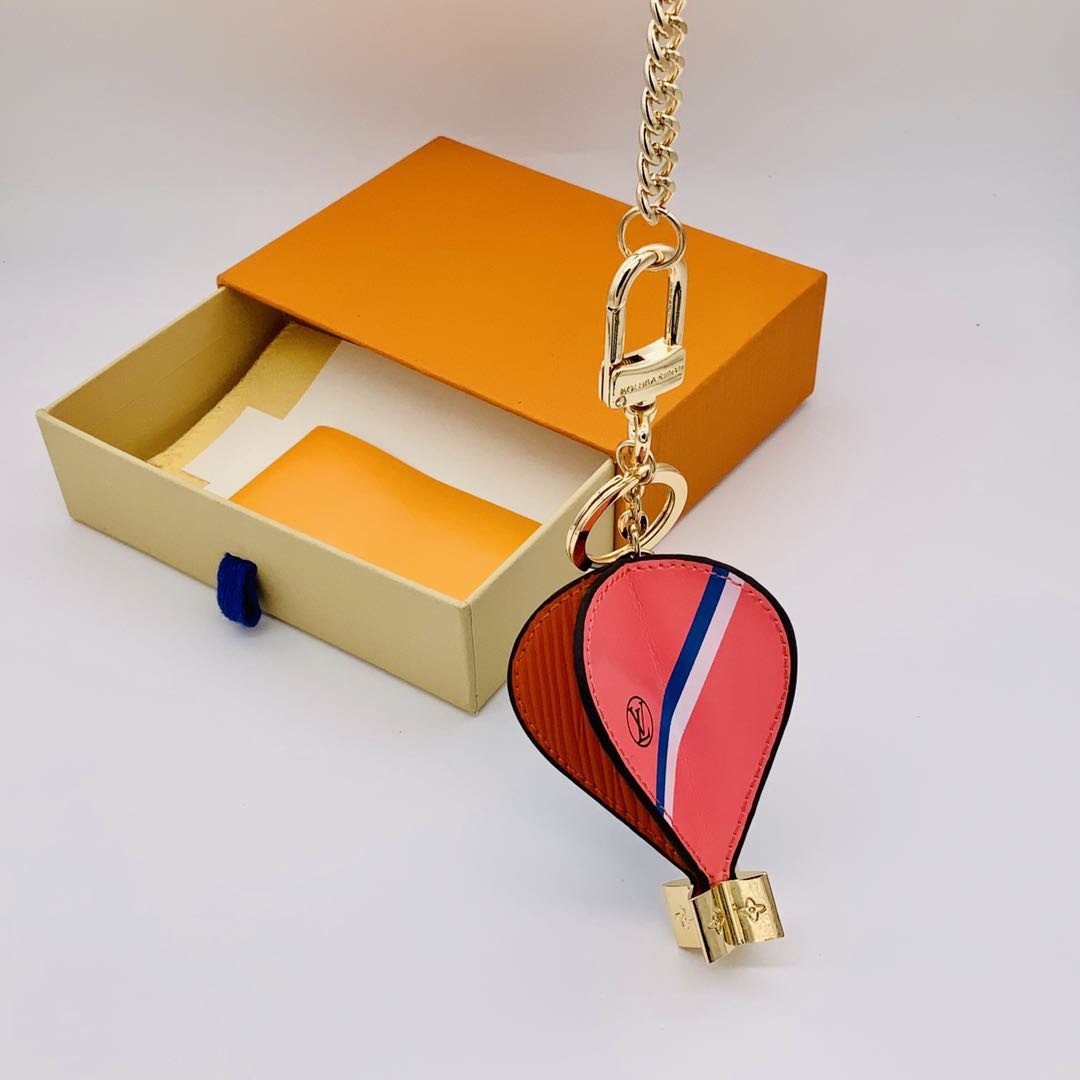 Replica Louis Vuitton Cute Balloon Bag Charm And Key Holder - Image 2