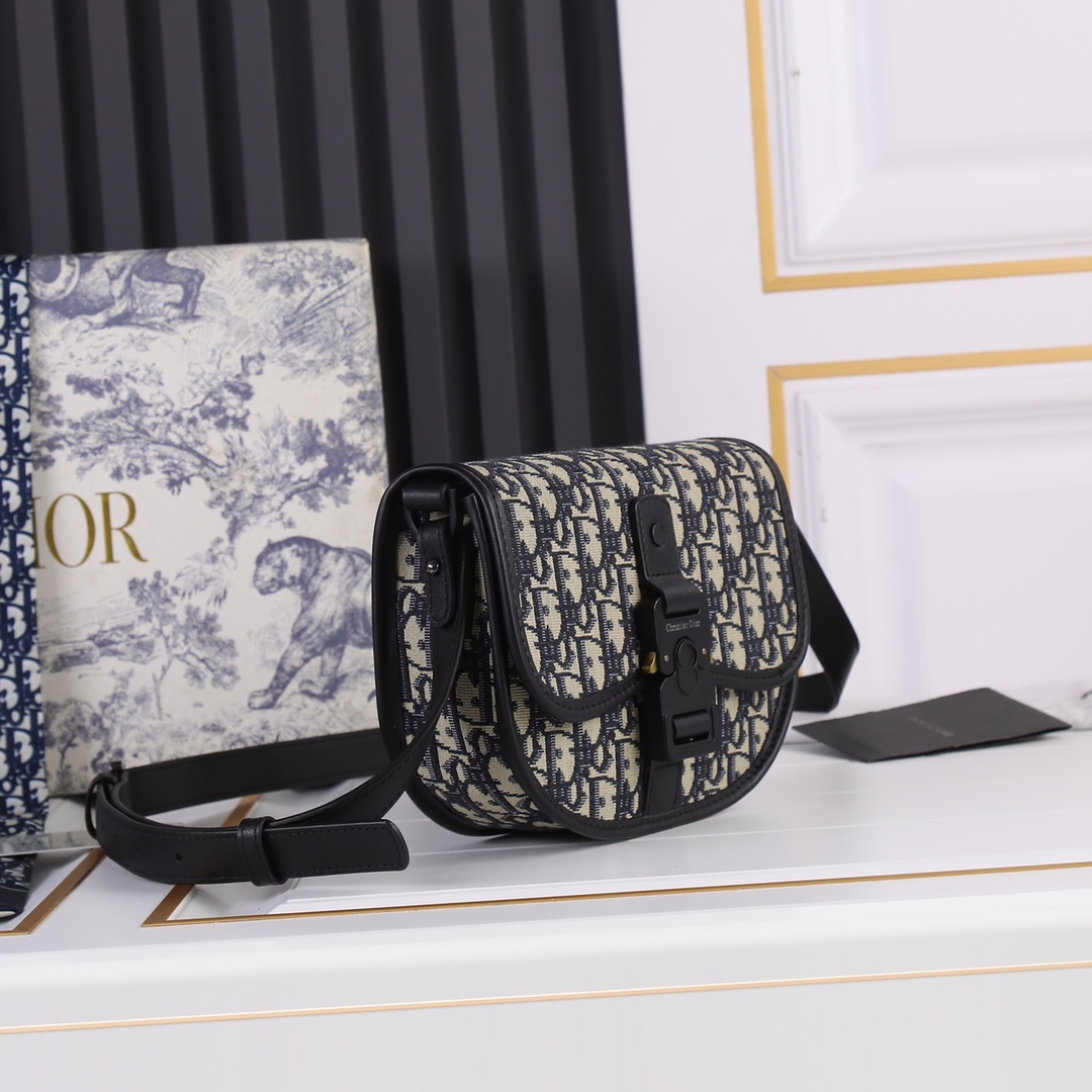 Replica Dior Gallop Messenger Bag - Image 22