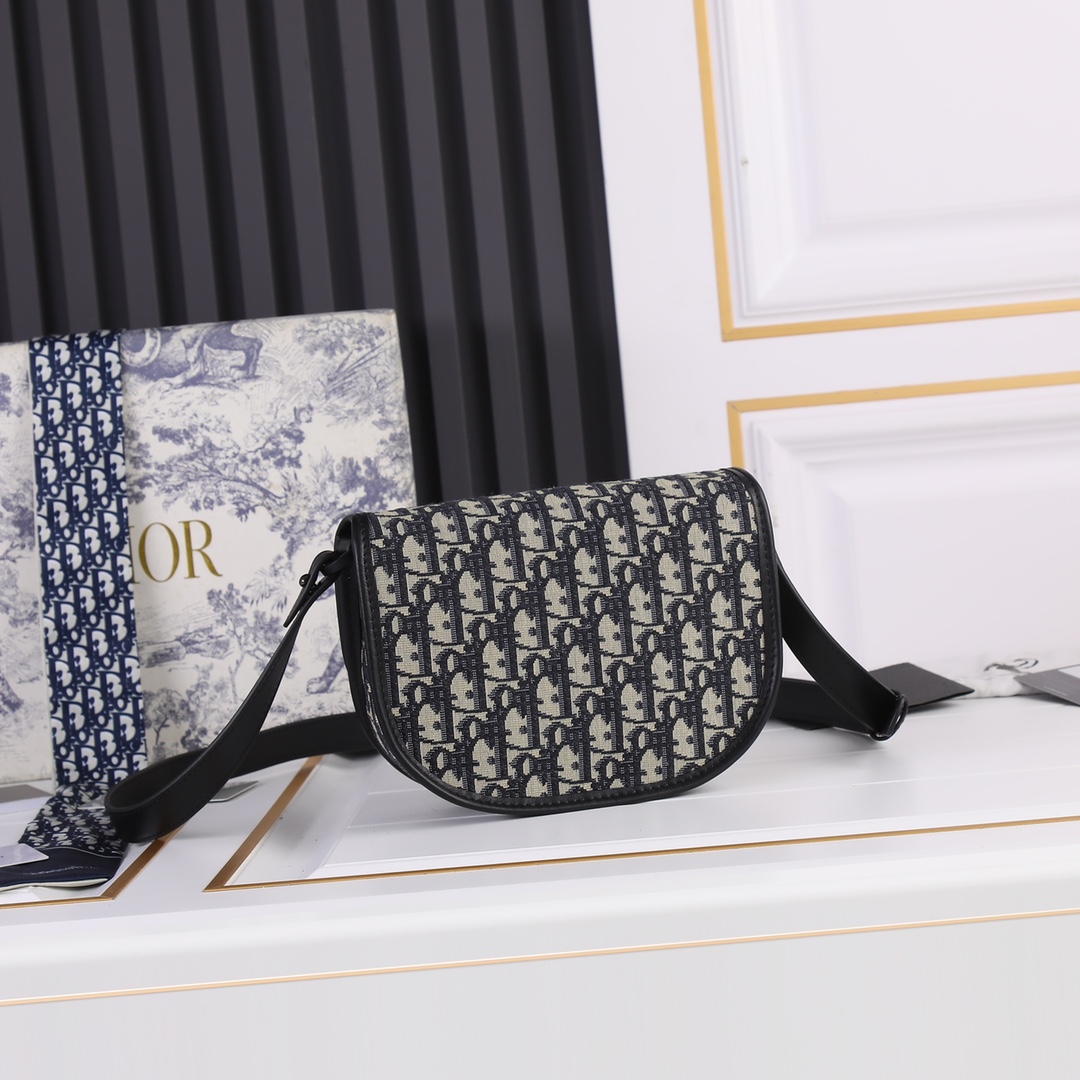 Replica Dior Gallop Messenger Bag - Image 23