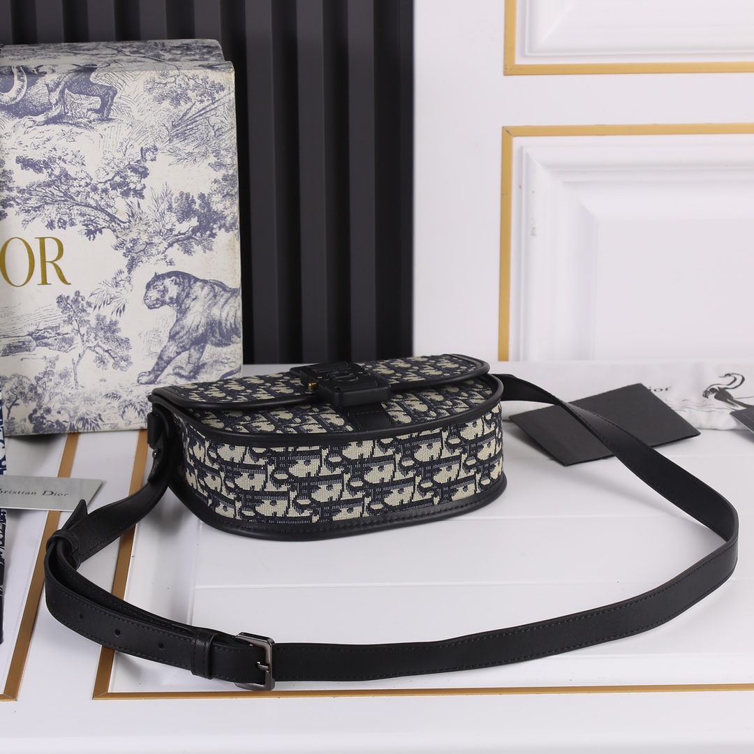 Replica Dior Gallop Messenger Bag - Image 25