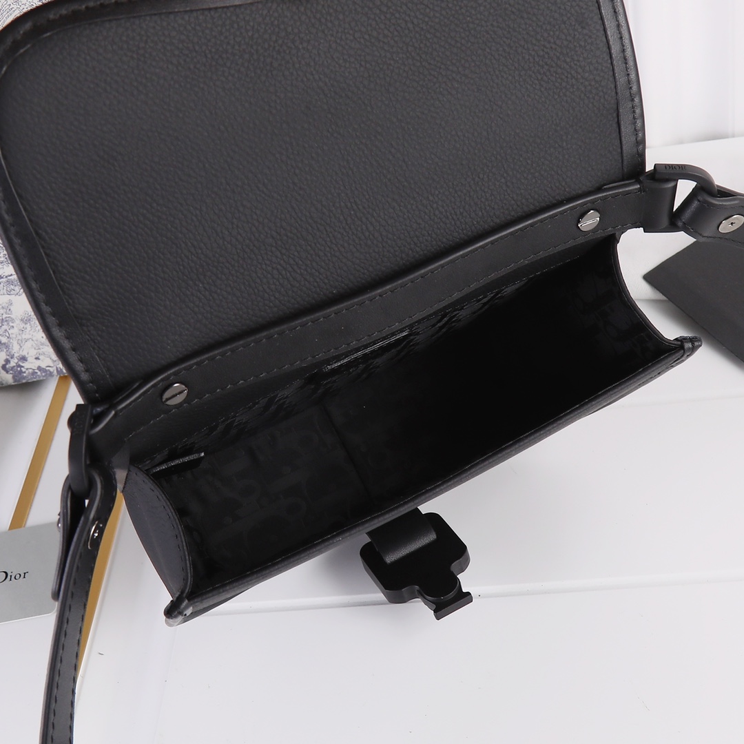 Replica Dior Gallop Messenger Bag - Image 9