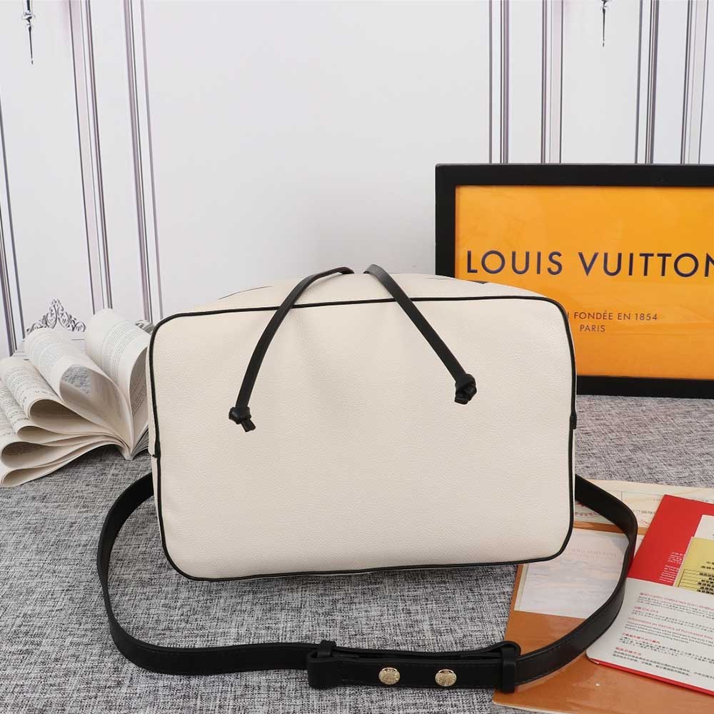 Replica Louis Vuitton Crafty Neonoe Mm M56889 - Image 12