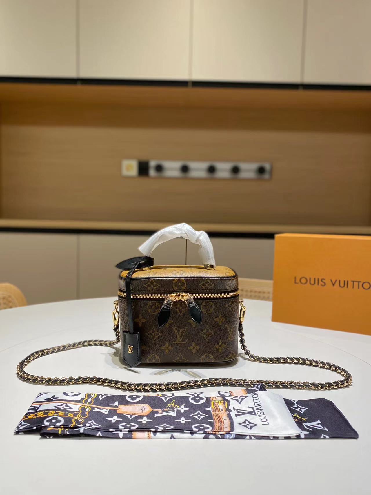 Best Replicas Bags - Louis Vuitton Monogram Vanity PM M45165 Best Louis Vuitton LV Replica Bags On Sales