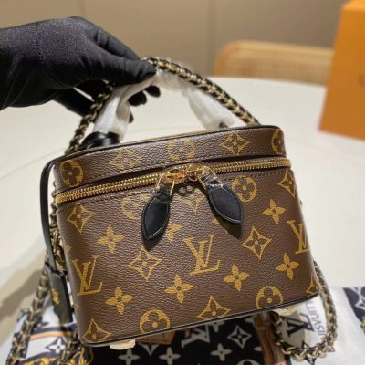 Replica Louis Vuitton Monogram Vanity Pm M45165