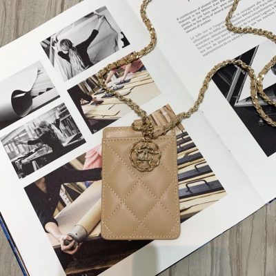 Replica Chanel 19 In The Fall Of The New Camellias Work The Cards The Card Pack 86068