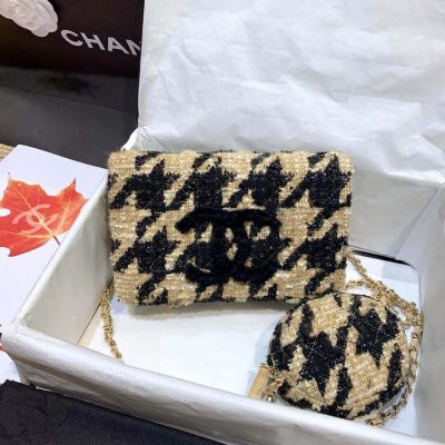 Alternative view of Replica Chanel 19 Tweed Woc With Coin Purse Ap0985