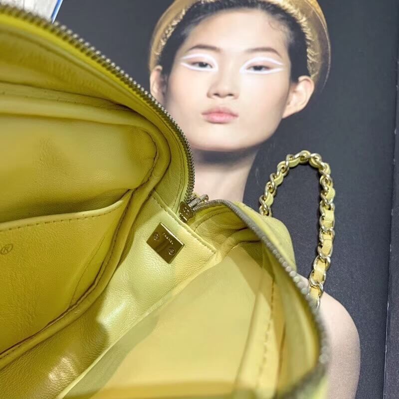 Replica Chanel Camera Case A1003 - Image 9