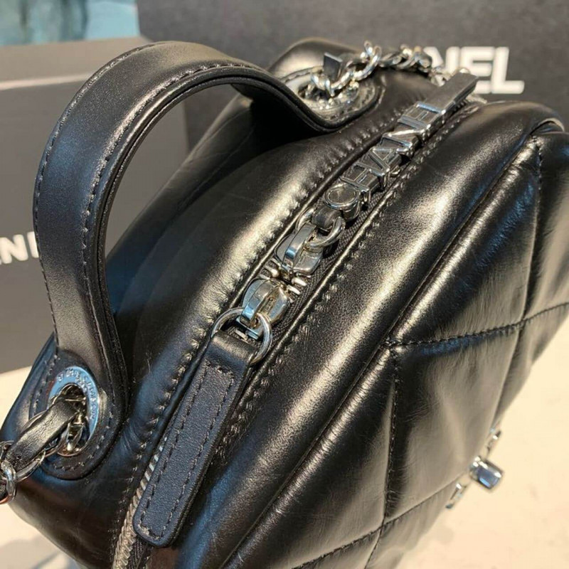 Replica Chanel Camera Case Bag 18Cm As1323 - Image 6