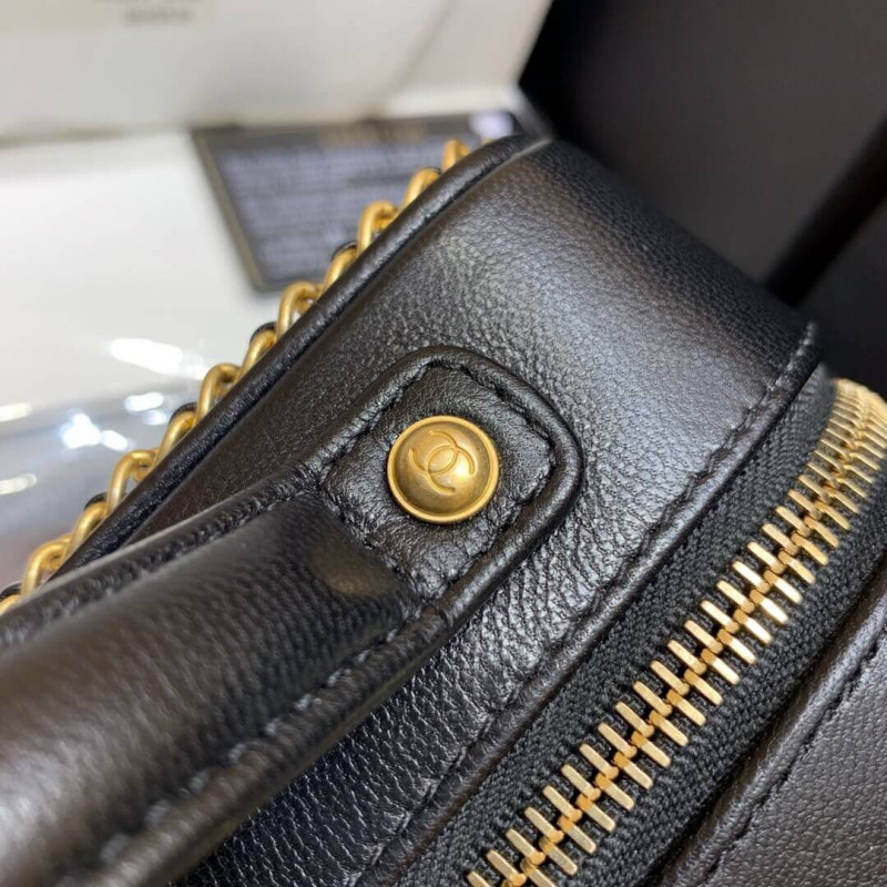 Replica Chanel Chain Around Cc Filigree Small Vanity Bag As1785 - Image 11