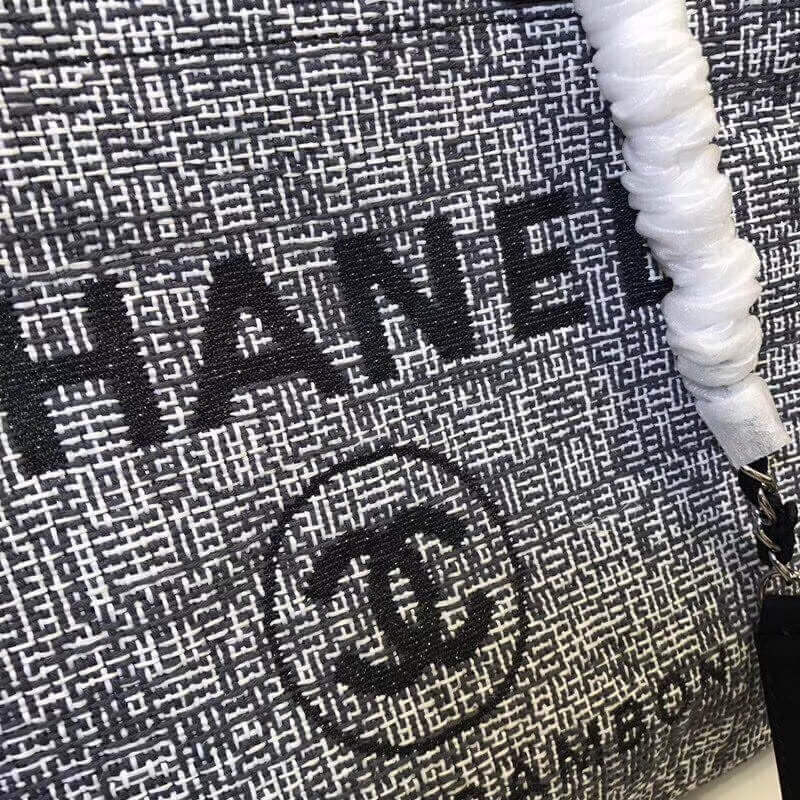 Replica Chanel Deauville Chain Shoulder Tote 33Cm Canvas Bag A66939 - Image 4