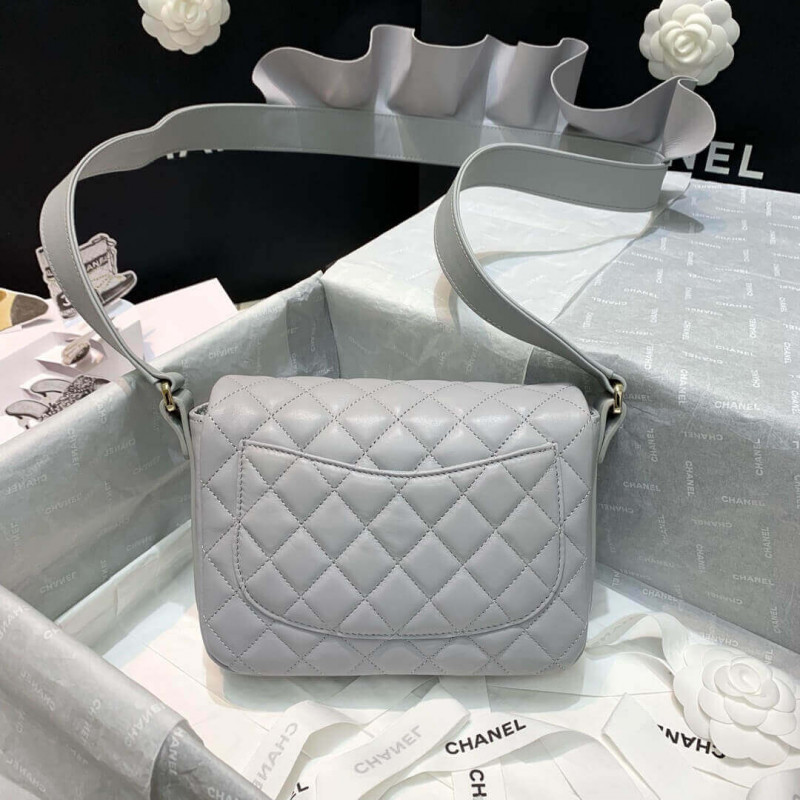 Replica Chanel Flap Bag As1430 - Image 3