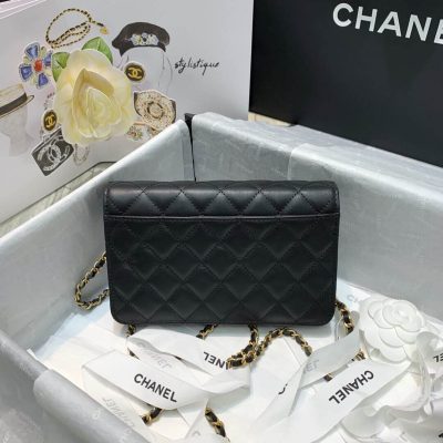 Alternative view of Replica Chanel Front Logo 19Cm Flap Bag 88826