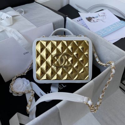 Alternative view of Replica Chanel Gold Vanity Case In Lambskin Style As2900
