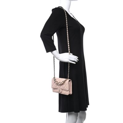 Alternative view of Replica Chanel Lambskin Plexi Quilted Wallet On Chain Woc Ap2377