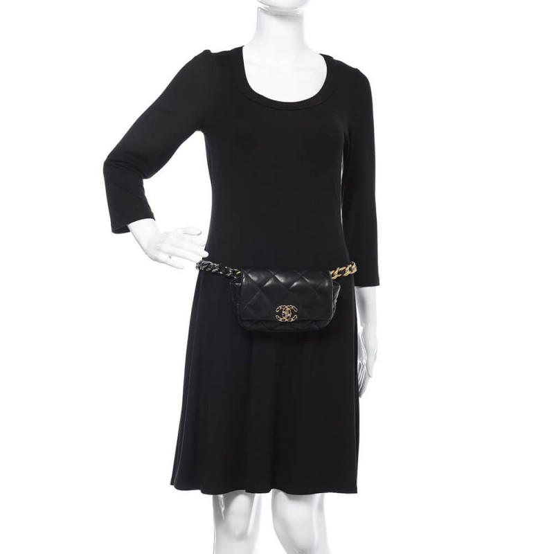 Replica Chanel Lambskin Quilted Chanel 19 Waist Bag As1163 Black - Image 2