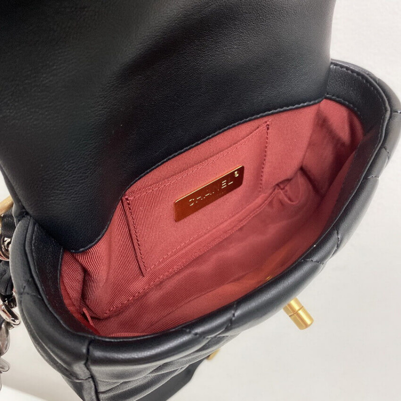 Replica Chanel Lambskin Quilted Chanel 19 Waist Bag As1163 Black - Image 11