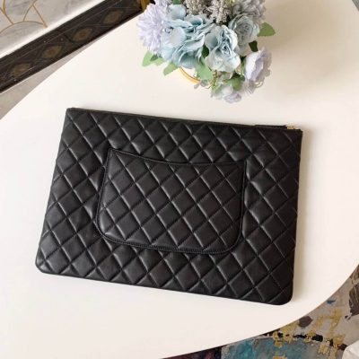 Alternative view of Replica Chanel Larger Zip Pouch 31531