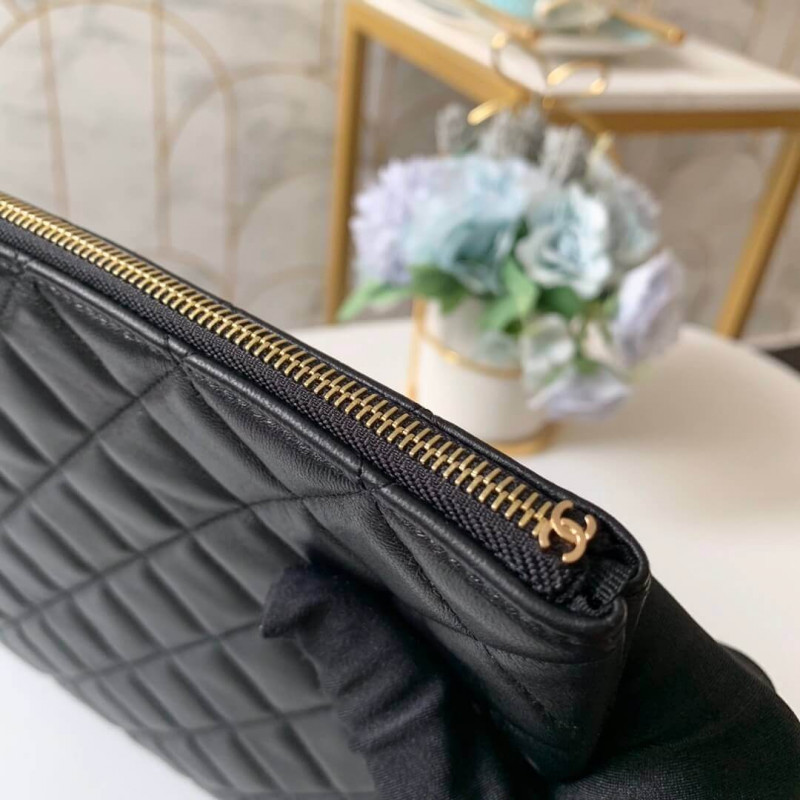Replica Chanel Larger Zip Pouch 31531 - Image 6