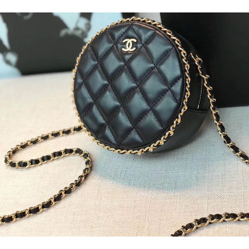 Replica Chanel Round Clutch Chain Bag A70657