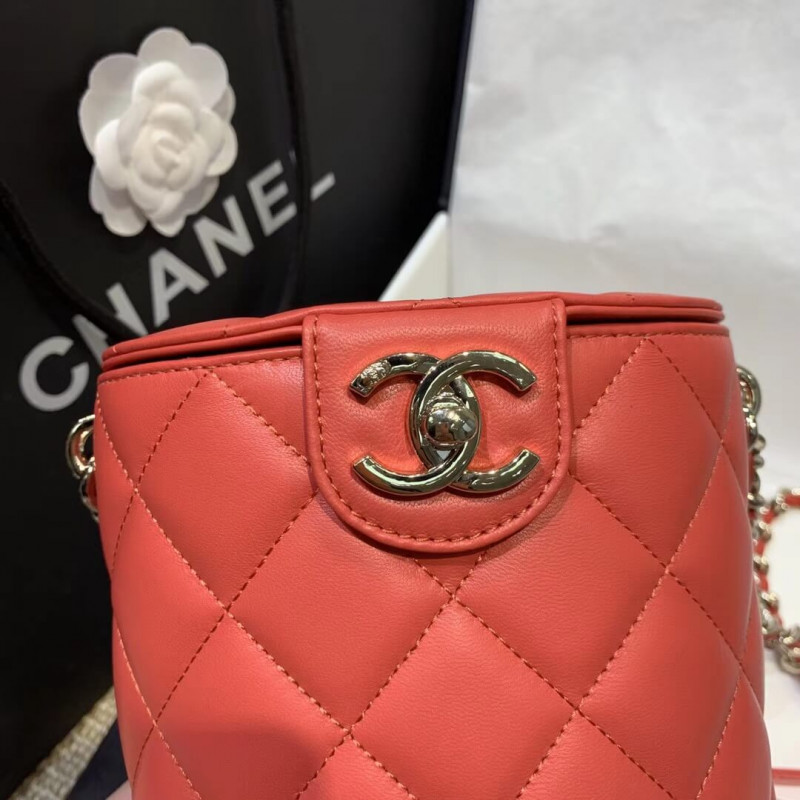 Replica Chanel Round Vanity Case As1355 - Image 5