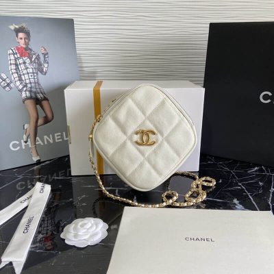 Alternative view of Replica Chanel Small Diamond Bag As2201 In Grained Calfskin