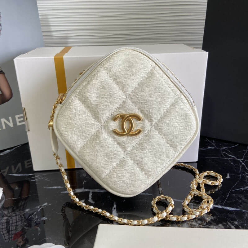 Replica Chanel Small Diamond Bag As2201 In Grained Calfskin - Image 3