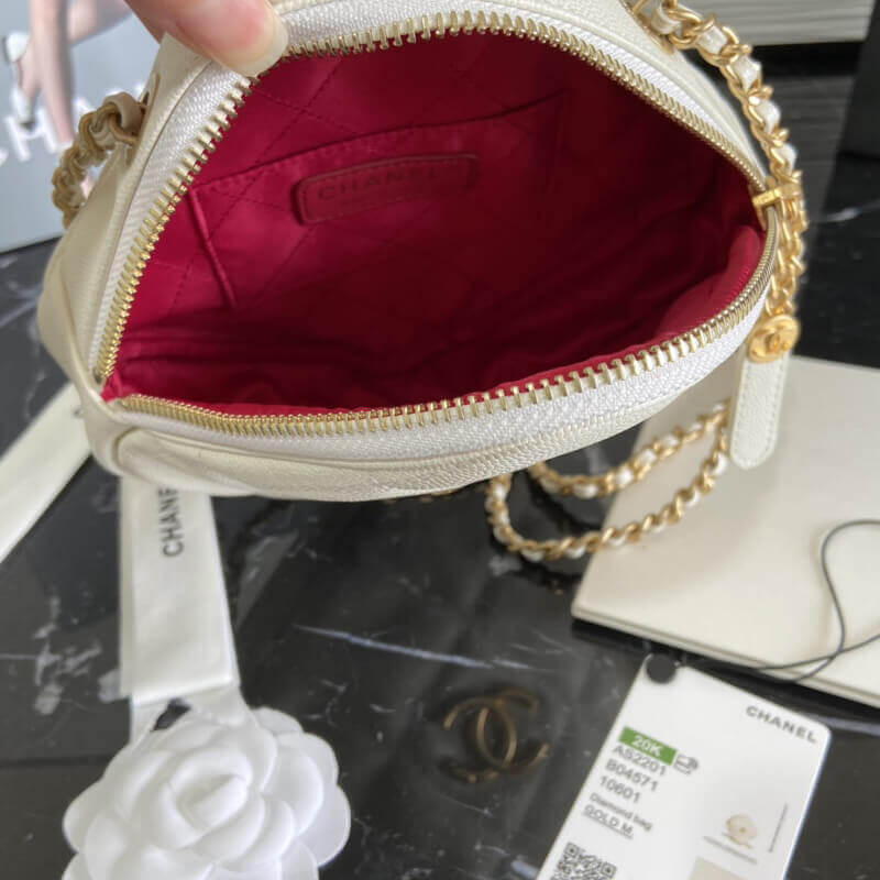 Replica Chanel Small Diamond Bag As2201 In Grained Calfskin - Image 9