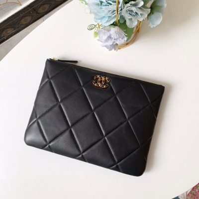 Replica Chanel Small Zip Pouch 31530-1
