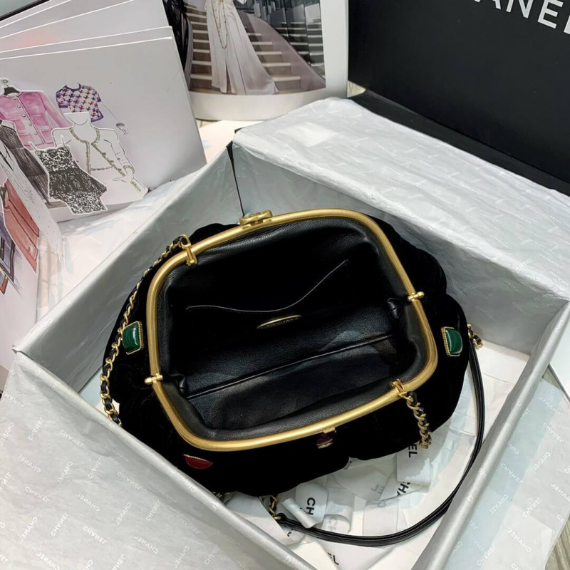 Replica Chanel Velvet Clutch With Enamel As2137 - Image 8