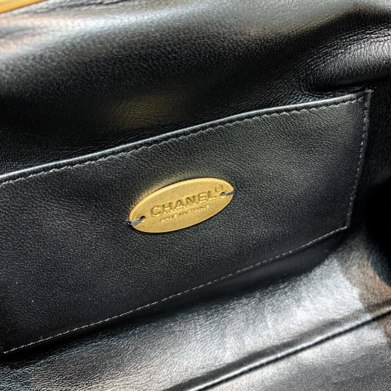Replica Chanel Velvet Clutch With Enamel As2137 - Image 9